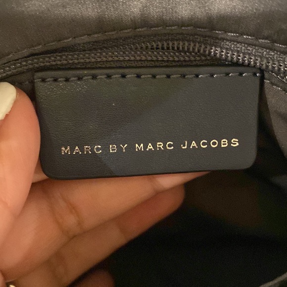 Marc jacobs purse - Picture 3 of 7